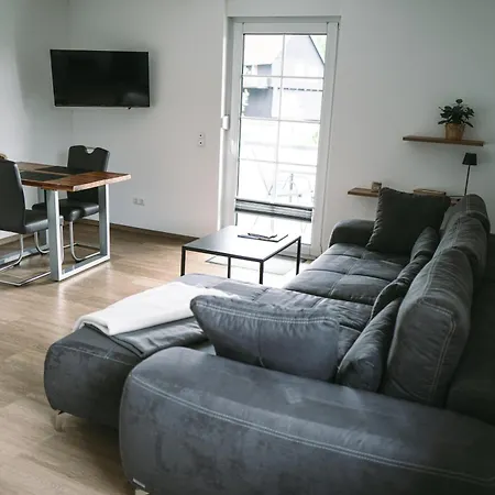 Bergschloesschen Edersee *