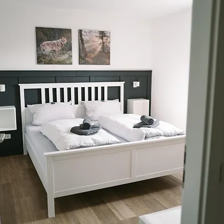 Bergschloesschen Edersee *