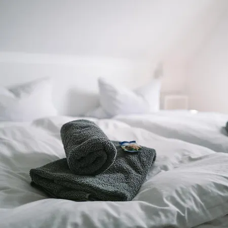 Bergschloesschen Edersee