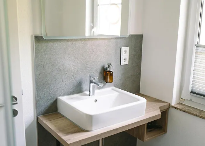 Bergschloesschen Edersee *